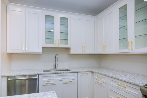 Cupboard Installation in Round Rock